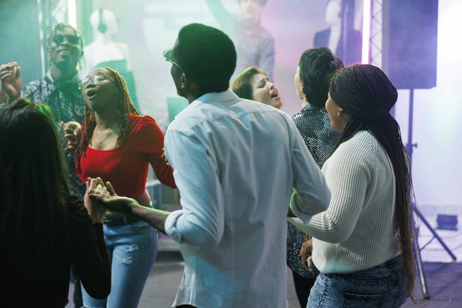 People clubbing and dancing together